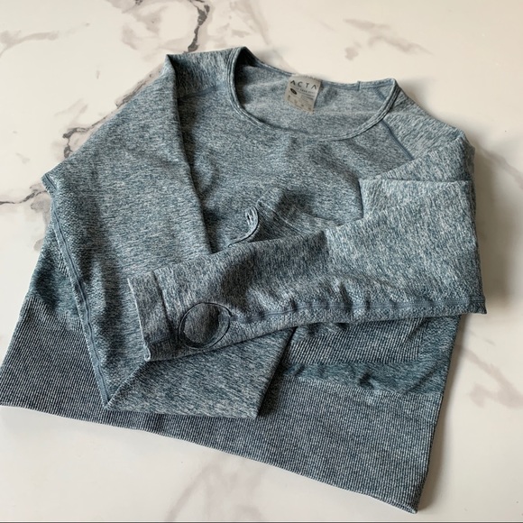 ACTA Crop Top with Band, Long Sleeve - Picture 4 of 4